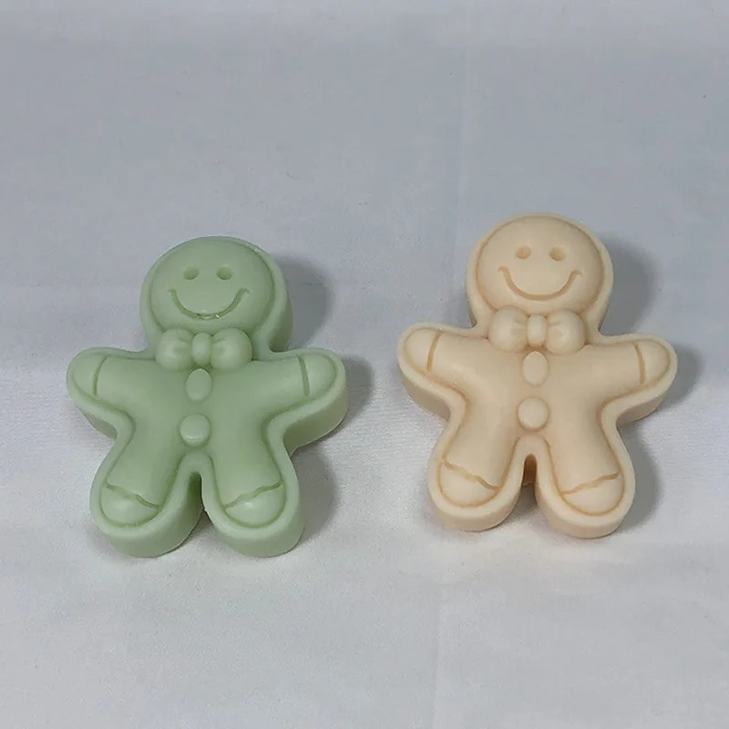 Smiley sejas piparkūku vīrs Silikona sveces veidne Ar rokām gatavotas ziepes ģipša sveķu amatniecība Padarīt Ziemassvētku DIY šokolādes kūkas cepšanas veidni