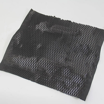 Környezetbarát méhsejt papírháló, üreges csomagolópapír, barkácsolt illatos gyertya virágos művészeti ajándékdoboz csomagolás kézzel készített anyagok