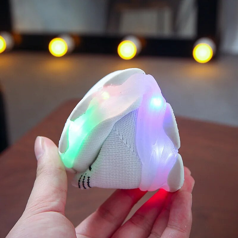 Bērnu ikdienas kedas Bērnu apavi meitenēm LED gaismas apavi sporta apavi Luminous zeķes apavi omulīgi mazi bērni zēni apavi teniss