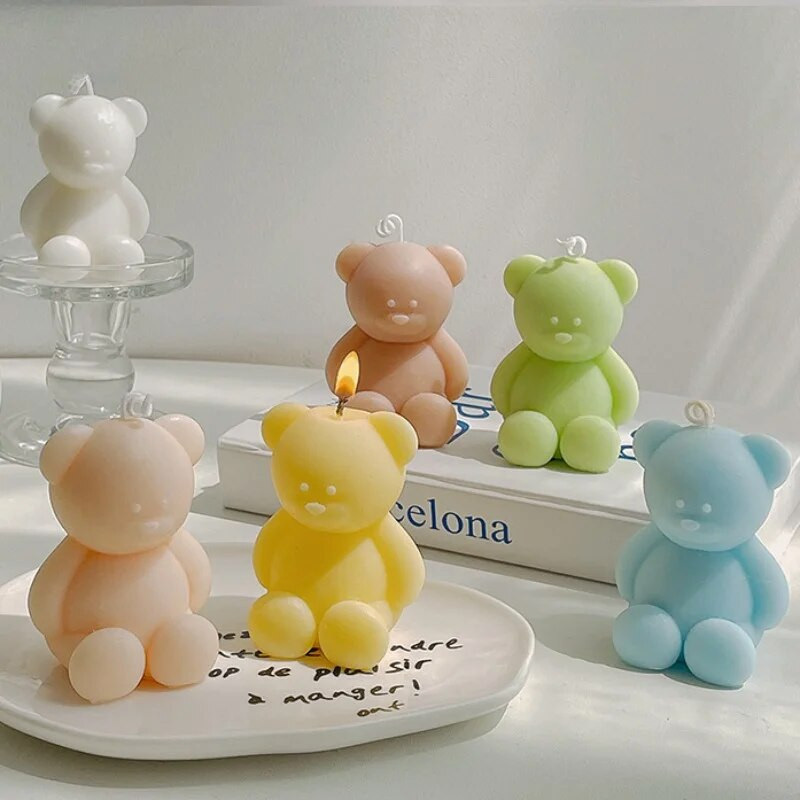 Armas koomiksikaru silikoonküünlavorm DIY käsitsi valmistatud lõhnav küünla krohv seebivorm sünnipäevapeo pulmakingituste tegemise vorm