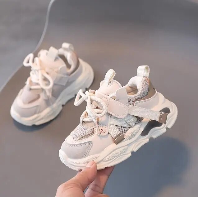 Dydis 21-30 Kūdikių batai mažyliams berniukams Mergaitėms kvėpuojantis tinklelis Little Kids Laisvalaikiai sportbačiai Neslystantys vaikiški sportiniai bateliai tenisas