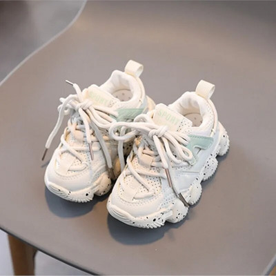 Új Gyerek Cipők Cipők Lányoknak Gyerek Sportcipők Fiúk Légáteresztő divat Kisgyermekek Puha talpú futócipők 21-30 méret