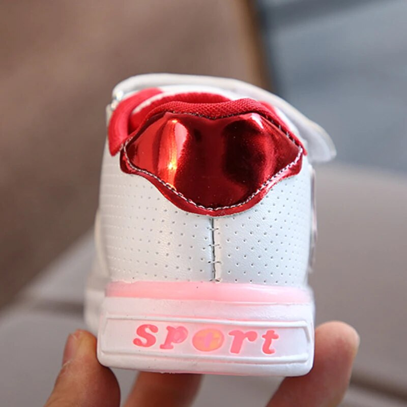 Bērniem Led apgaismots dēļa apavi Zīdaiņiem, maziem bērniem, mirdzoši ikdienas apavi bērniem, neslīdoši, elpojoši čības, zēni, meitenes, skriešanas apavi