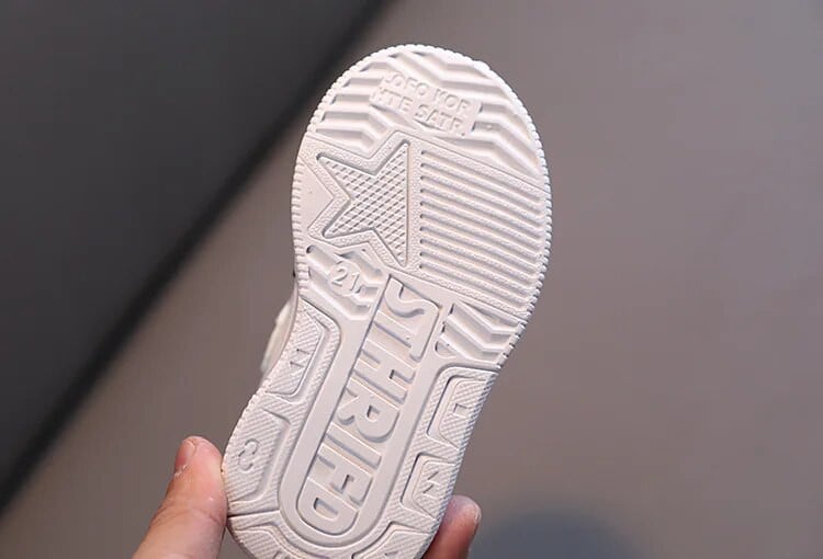 Lastejalatsid poistele 2023. aasta moodsad tüdrukud, pehmed tossud, spordijalatsid, jooksutenis, laste vabaaja tossud väikelastele