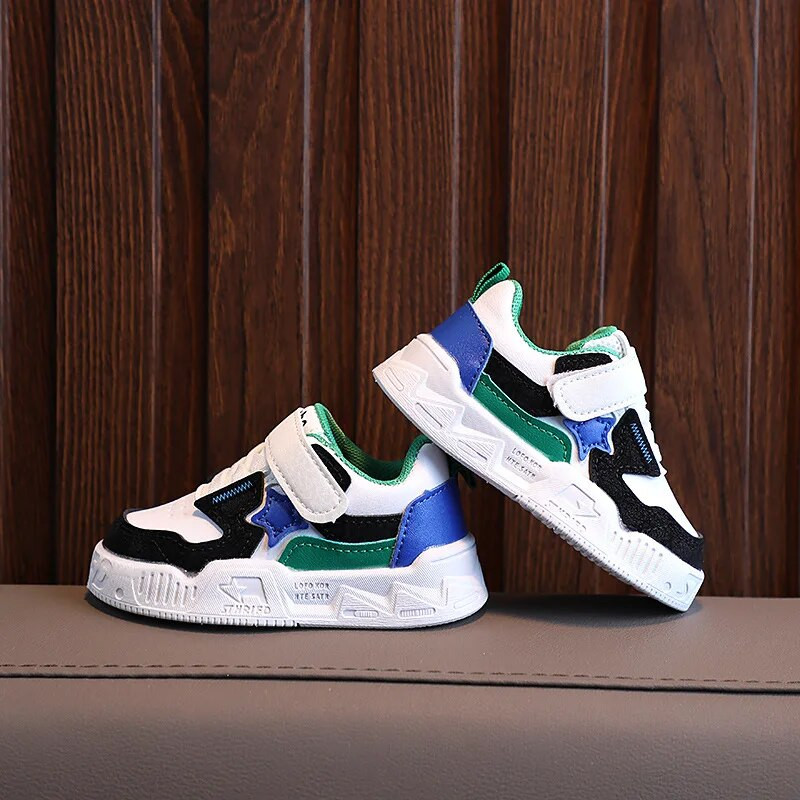 Lastejalatsid poistele 2023. aasta moodsad tüdrukud, pehmed tossud, spordijalatsid, jooksutenis, laste vabaaja tossud väikelastele