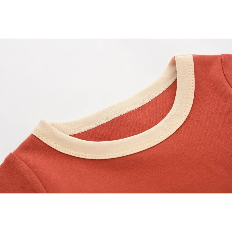 Krāsai atbilstošas jaundzimušo bērnu organiskās kokvilnas vasaras rombiņas ar īsām piedurknēm, mīkstas, ādai draudzīgas, pidžamas, zīdaiņu kombinezoni.