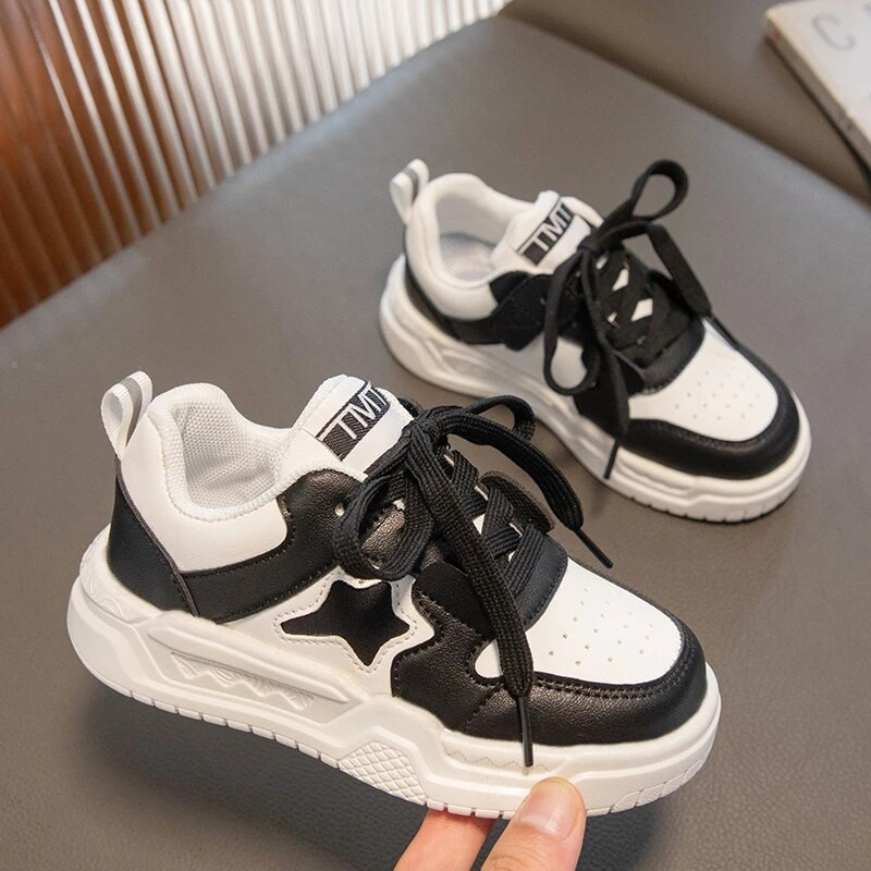 Bērnu sporta apavi Studentu ādas dēļu apavi 2023 rudens zēniem jauni neslīdoši skriešanas apavi meiteņu sporta apavi