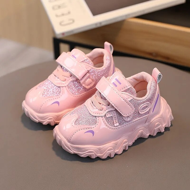 Modes Bērniem lielas kedas Toddler Zēniem Meitenēm Lakādas Spīdīgas ikdienas apavi Sporta apavi Unisex apavi 3-6G Rudens pavasaris