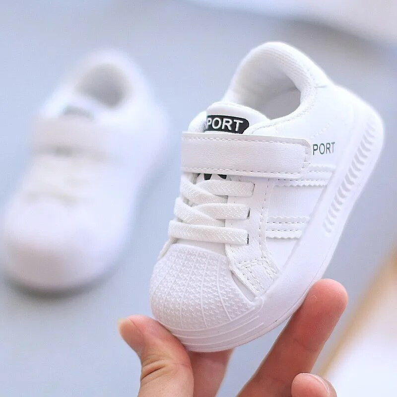 Baby Shoe Boy Board Shoe Toddler Boy Batai Laisvalaikio sportbačiai berniukams Vaikiški batai mergaitei Madingi kvėpuojantys ملابس اطفال بنات 아동 상하복 세트