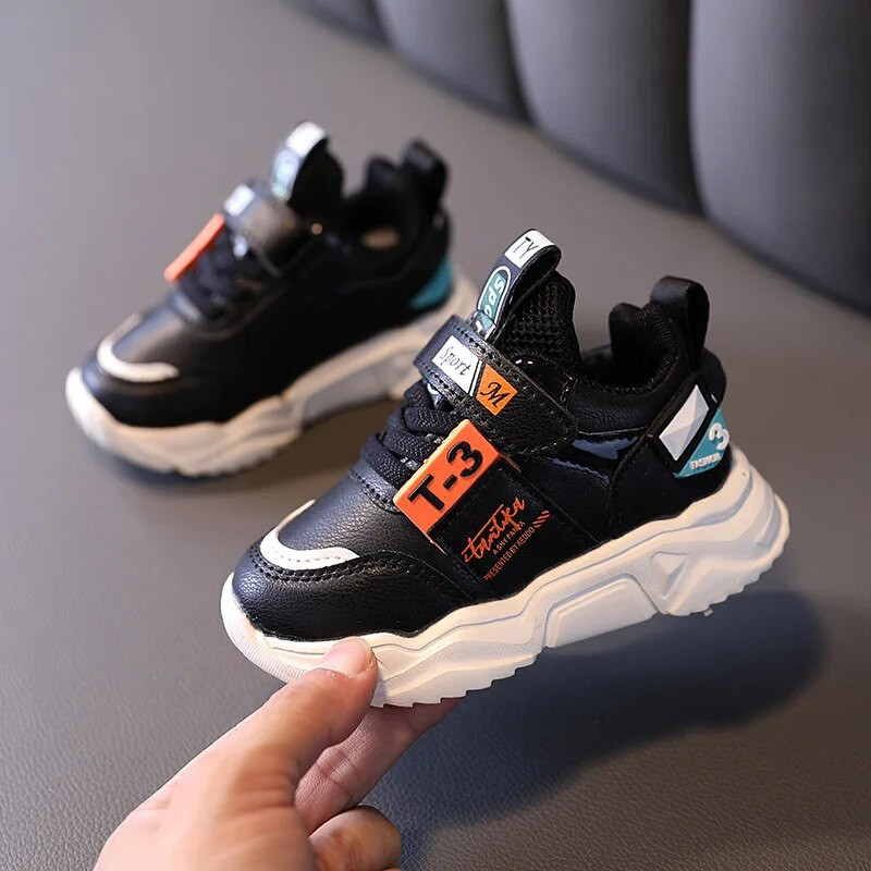 Izmērs 21-30 jauni zēni, meitenes, ādas sporta apavi skriešanai bērniem balti apavi Modes bērniem, mīksta apakša mazuļu apavi čības