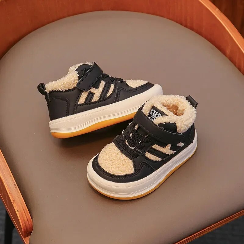 Új 2024 Pamut Cipők Gyerek plüss Vastag Csúszásmentes Cipők Fiúk Lányok Meleg Sportcipők Baba Puha Kényelem Téli Cipők Gyerekek