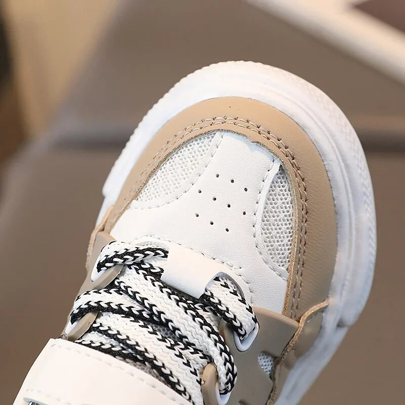 Modes sporta apavi Jauni 2024. gada meiteņu zēnu elpojošas kedas bērniem brīvā dabā, neslīdoši skriešanas apavi bērniem, zīdaiņiem, mazuļiem