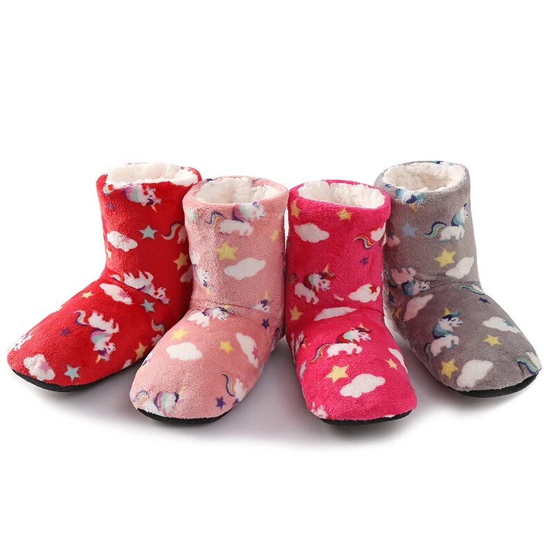 Mntrern 2022 Jaunas sieviešu ziemas siltas puszābaki iekštelpu plīša zābaki omulīgi jauki meitenes mājas apavi Ziemas čības ar dzīvnieku apdrukām
