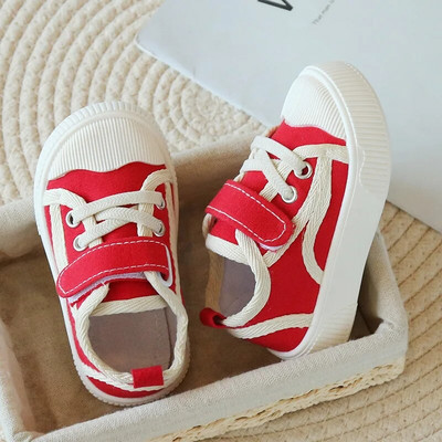 Új márka Gyerek vászon tornacipők kisgyermekeknek Sport alkalmi cipők divatos légáteresztő gyerekek lapos vászon cipők fiúk lányok naplopók