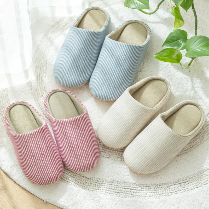 2023. gada svītrainām ziema Mājas plīša čības Sieviešu Rudens Mīkstas Siltas Kokvilnas Kurpes Neslīdošas Vīriešu Slaidi Māja Iekštelpu Plakanie Kurpes Guļamistaba