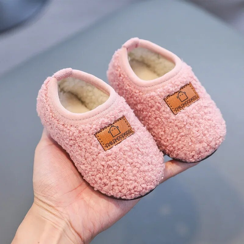 Gril Shoes Baby Cotton Shoe 2023 Rudens Ziemas Jauni Ērti Silti Bērnu Apavi Plus Mājas Unisex vilnas kokvilnas apavi Gudri mājas apavi
