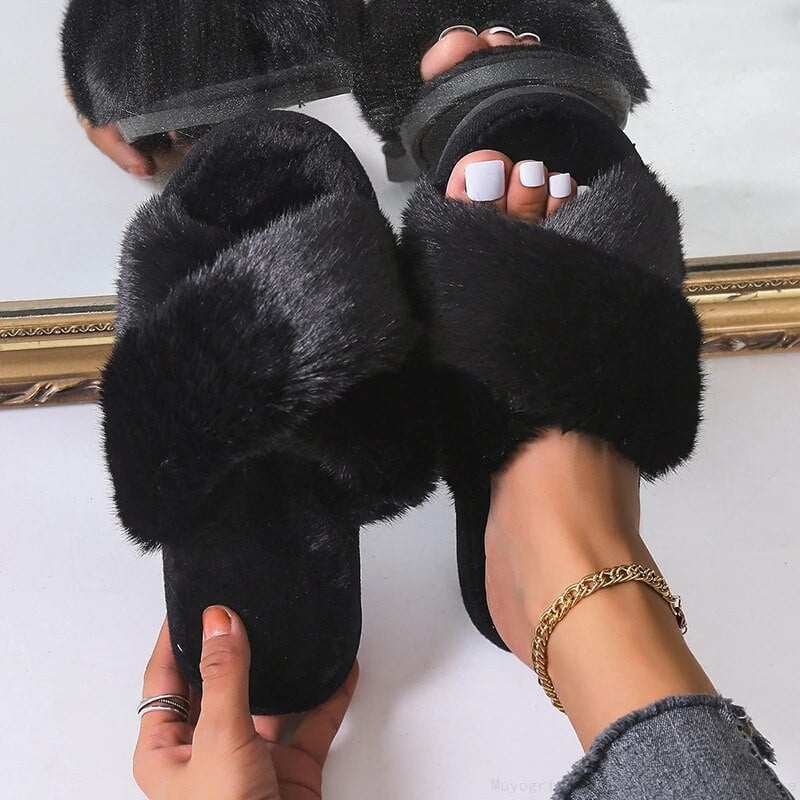 2023. aasta talvine naiste kodu, siseruumides, vabaaja sussid, naiste plätud kohevad jalatsid Ristslaidid Naiste pehmed plüüskarvased sussid