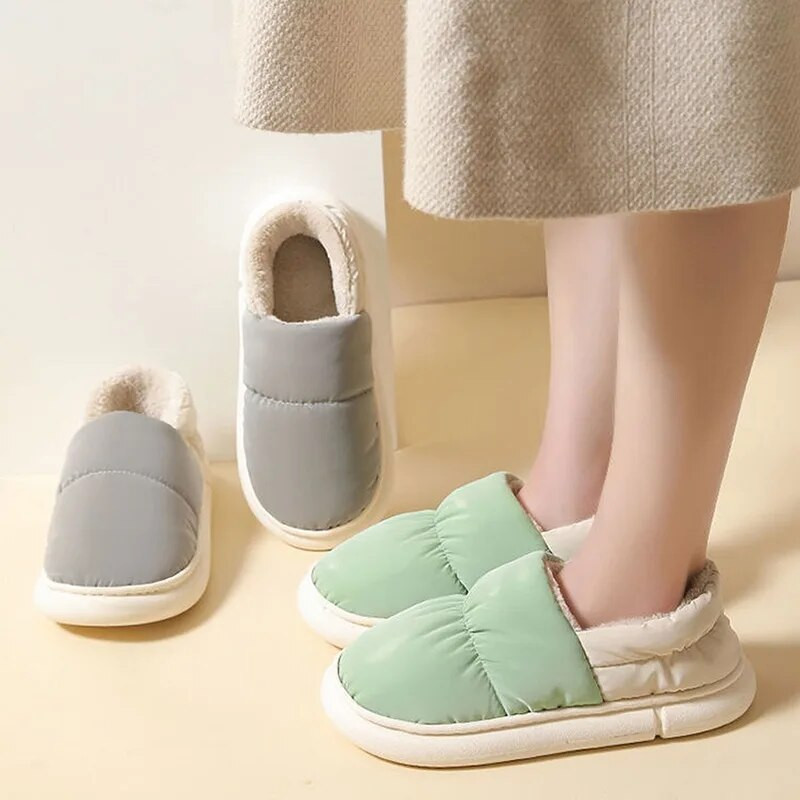 Karsti ziemas zābaki vīriešiem dūnu ūdensnecaurlaidīgi plīša čības Mājas unisex biezas platformas apavi Sieviešu pāri silti kokvilnas zābaki čības