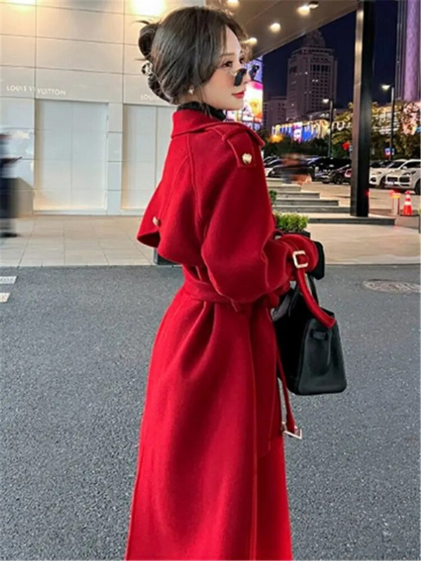 Sarkans rudens ziemas vilnas mētelis Sieviešu apģērbs vienkrāsains atloks, šņorējams ar divrindu, brīvs vidēja garuma mētelis ZM185