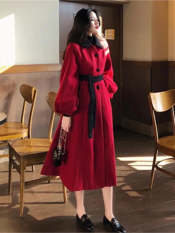 2023. aasta sügis/talv uus veinipunane prantsuse stiilis retro õukonna naiste pidulikud keskmise pikkusega õmmeldud puhvis varrukatega villased mantlid vööga