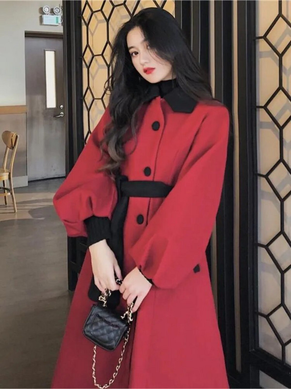 2023. aasta sügis/talv uus veinipunane prantsuse stiilis retro õukonna naiste pidulikud keskmise pikkusega õmmeldud puhvis varrukatega villased mantlid vööga