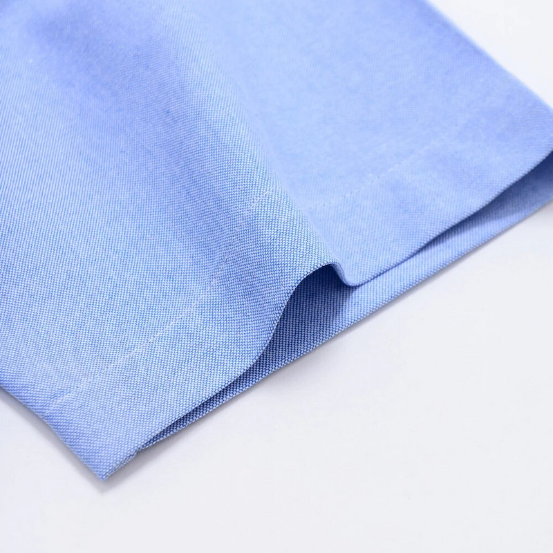 Férfi oxfordi rövid ujjú nyári alkalmi ingek egyzsebű kényelmes, normál szabású gombos kockás csíkos pamut ing