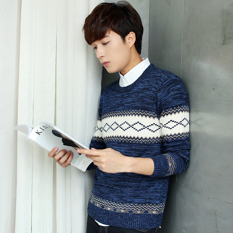 2023. gada rudens/ziema Moderns japāņu stila vīriešu džemperis, pievilcīgs un skaists ar apaļu kakla izgriezumu, pieguļošs vīriešu pulovers