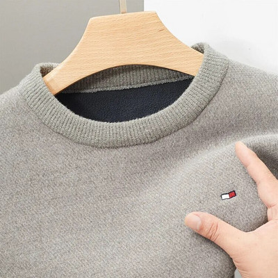 Meeste talvine kampsun Ümar kaelus Lahtine noorte mood Urban Lihtne Korea moodne soe pehme paks kampsun Meeste riided