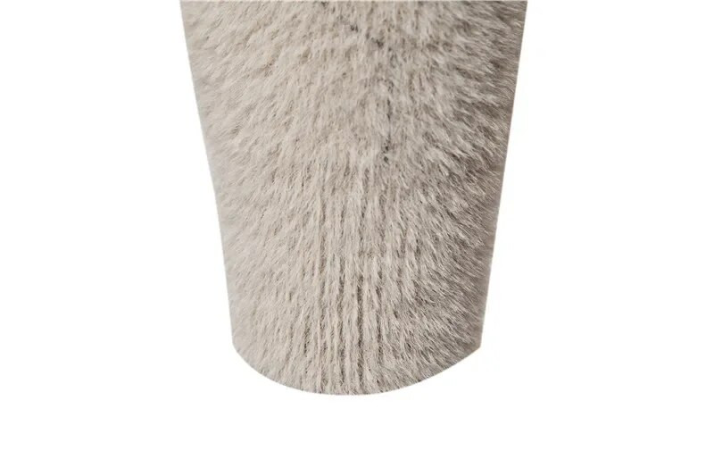 Ανδρικό φθινοπωρινό και χειμώνα Νέα απομίμηση πουλόβερ βιζόν ασορτί πλεκτό πουλόβερ μόδας Αντρικά ρούχα