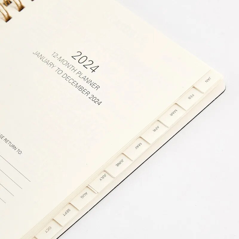 2024. gads 12 mēnešu A5 piezīmjdatoru plānotājs 365 dienas gadā, ikdienas nedēļas darba kārtības grāmata, pilna angļu valodas Kawaii skolas kancelejas preces
