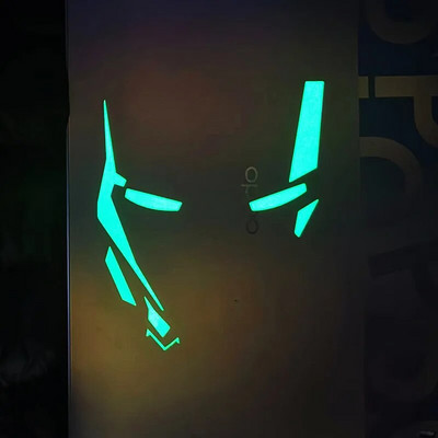 Automašīnu uzlīmes Dzelzs vīrs atstarojošs rotājums degvielas tvertnes vāciņam vējstiklam logam buferim bagāžniekam Motocikla ķiverei klēpjdatoram Ipad D30