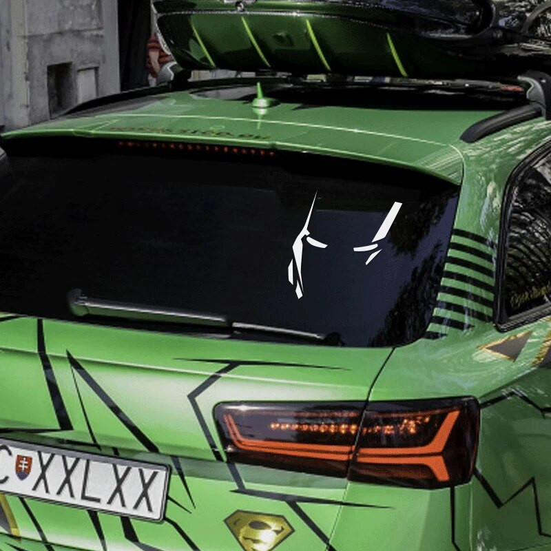 Automašīnu uzlīmes Dzelzs vīrs atstarojošs rotājums degvielas tvertnes vāciņam vējstiklam logam buferim bagāžniekam Motocikla ķiverei klēpjdatoram Ipad D30