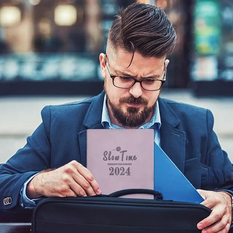 2024. gada plānotāji sievietēm tikšanās grāmatu piezīmju grāmatiņas kalendārs 2024. gada nedēļas kalendārs nedēļas darba kārtības organizētājs kalendāra grāmata, āda