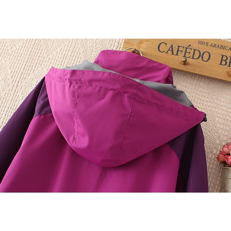 PLUS SIZE Sieviešu jakas Sieviešu Add Fat Resnas sievietes līdz 220 mārciņām valkāt 2023. gada rudens Jauna ikdienas jaka liela izmēra vēja necaurlaidīga jaka