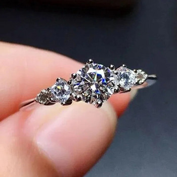 Обикновен сребърен пръстен с кубичен цирконий Елегантно предложение за женска булка Сватбени ленти Кристални годежни пръстени Подарък Модерни бижута
