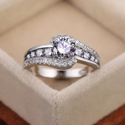 Γυναικείο γαμήλιο δαχτυλίδι ειδικού ενδιαφέροντος Huitan Μαύρη πέτρα Εκθαμβωτικό κρύσταλλο ζιργκόν Ντελικάτο δώρο Κορυφαίας ποιότητας γυναικεία κλασικά κοσμήματα