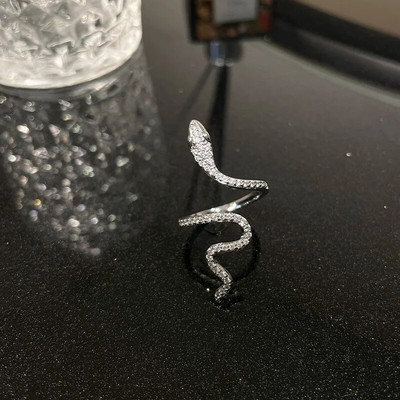 Čūskas gredzens kobras formas retro panks pārspīlēts gara gredzens atvērts gredzens ar temperamentu regulējams gredzens rotaslietas