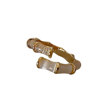 2023 Нов дизайн Опали Бамбук Форма Златен цвят Регулируеми пръстени Корейска мода Бижута Парти Луксозен аксесоар за подарък за жена