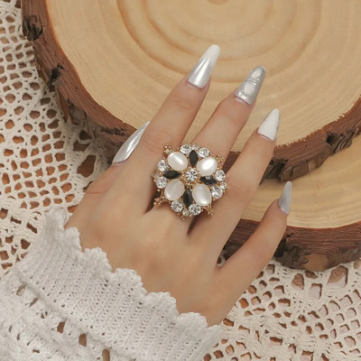2023 Fashion Big Flower Rings για Γυναικείες Πολυτελές Λευκό CZ Zircon Pearl Party Wedding Female Finger Ring Κομψά ινδικά κοσμήματα