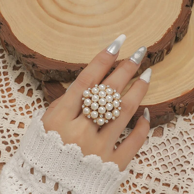 2023 Fashion Big Flower Rings για Γυναικείες Πολυτελές Λευκό CZ Zircon Pearl Party Wedding Female Finger Ring Κομψά ινδικά κοσμήματα