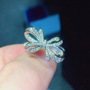 Huitan Romantic Bow Shape Cubic Zirconia Wedding Bands Rings for Women Fancy Anniversary Gift Statement Δαχτυλίδια Πολυτελή κοσμήματα Νέο