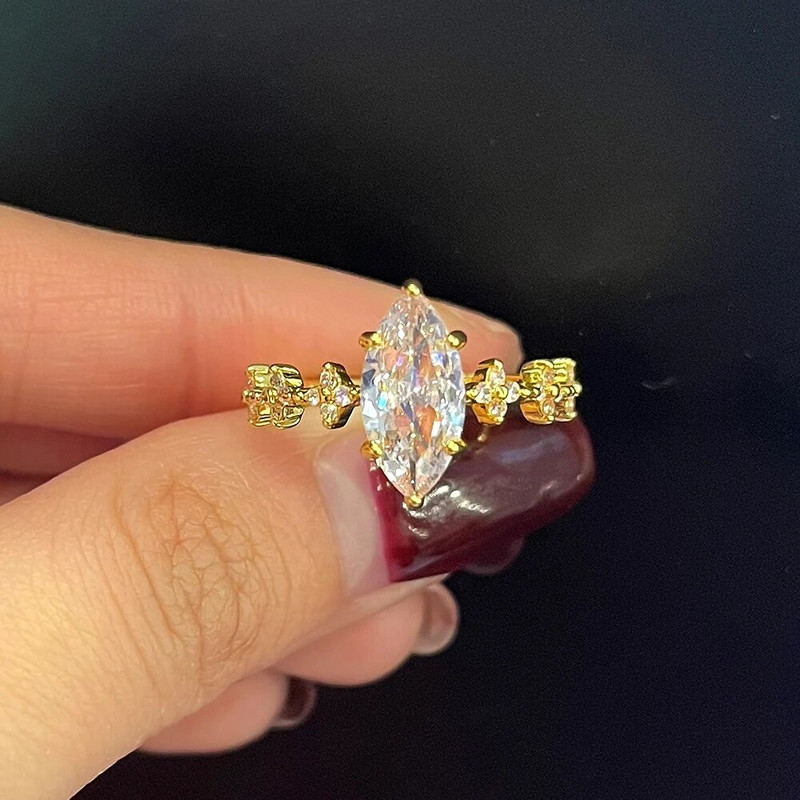 Huitan Exquisite Transparent Marquise CZ Gredzeni Eleganti līgavas kāzu ballītes pirkstu aksesuāri 3 metāla krāsās jaunas rotaslietas sievietēm