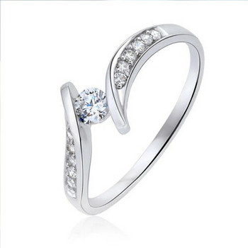 Huitan Минималистични годежни сватбени пръстени за жени Кръгъл кубичен цирконий Прости елегантни женски аксесоари Модни бижута за 2022 г.