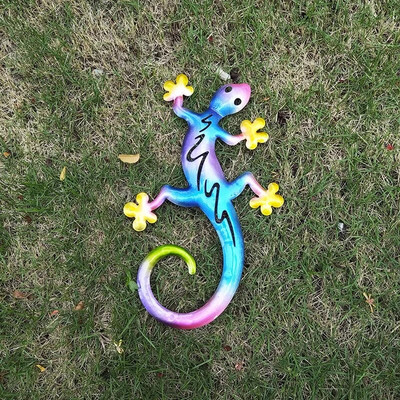 Dzelzs dobās ķirzakas gekons sienas piekares Mājas metāla rokdarbi Krāsains Gekons sienas dekorēšana