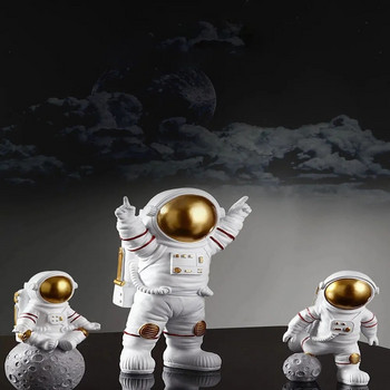 4 бр. Фигура на астронавт Статуя Фигурка Космонавт Скулптура Образователна играчка Настолна декорация на дома Модел на астронавт за деца Подарък