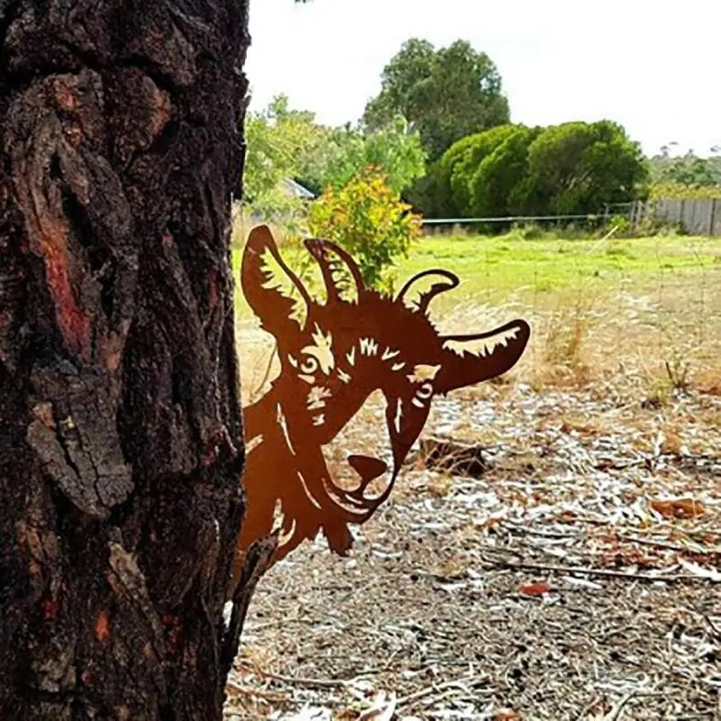 Dekoratyviniai metaliniai sodas, siena, kabantys papuošalai ūkis, žvilgčiojančios karvės avys, balkonas, kiemas, lauko statulos, namų dekoras, meno papuošalai