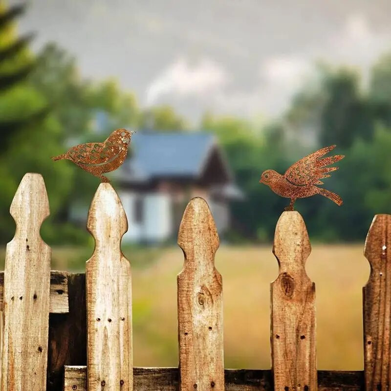 4vnt rūdžių metalo paukščių siluetai sodo tvoros dekoras genys Robin plieninis kaimo kiemo menas sodo apdaila metalinis paukštis