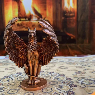 Mitológiai griff figura griffendó figura gyanta kézműves asztali kiegészítők szoba dekoráció dísz gyerekeknek gyerek ajándék