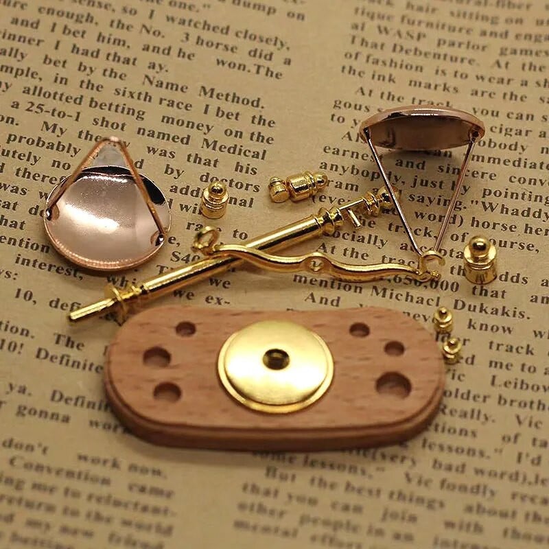 Mini Vintage Balance Svarstyklės Ornamentas Miniatiūriniai Priedai Metaliniai Antikvariniai Justice Svarstyklės Modelis Išskirtinis namų dekoravimas Dovana vaikams