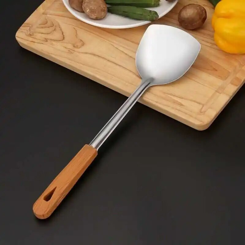 Virtuvės nerūdijančio plieno virtuvės reikmenys su medinėmis rankenomis Mentelės Ryžių sriubos šaukštas Keptuvė Kastuvas Kiaurasamčiai Indai